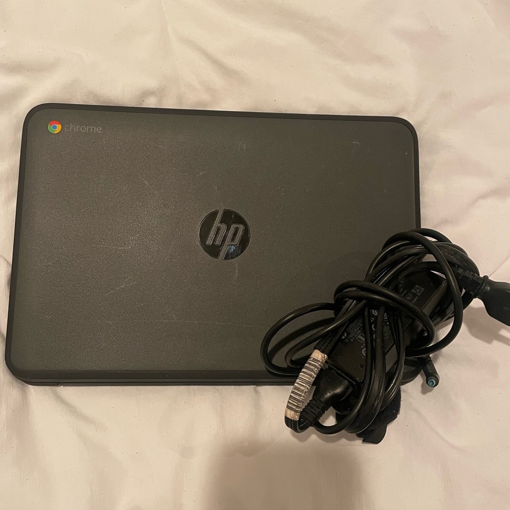 HP Chromebook 11A G6 EE Laptop